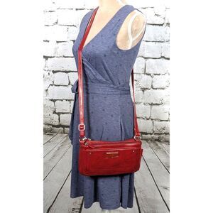 ROSETTI Multiplex Noreen Mid Crossbody Bag in Cardinal Vegan Adjustable NEW